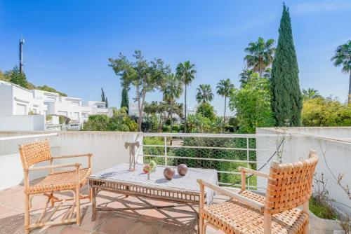 Oleholidays Guadalmina Golf Plaza