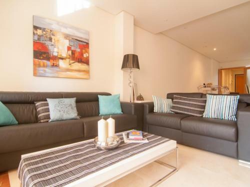 Apartamento de 2 Dormitorios En Las Mimosas