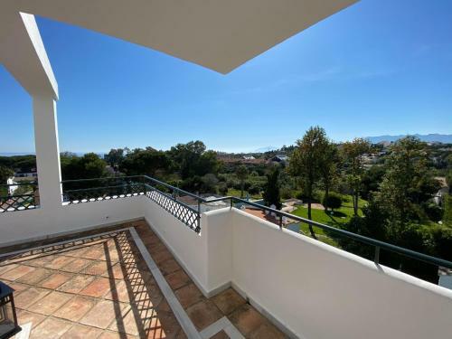 Apartamento Jardines de Artola Penthouse - Eaw Homes