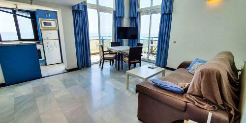 Skol 715. Spectacular Corner Duplex Apartment In Marbella