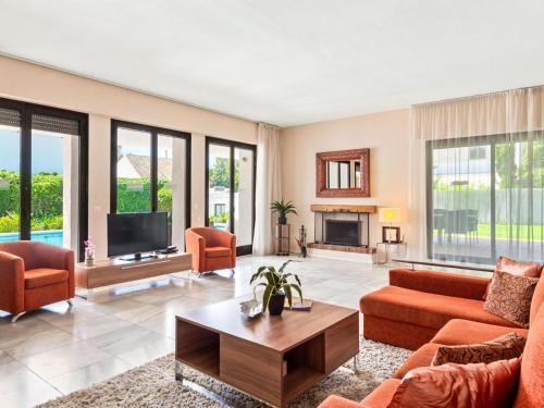 Luxury Villa 16 Puerto Banus