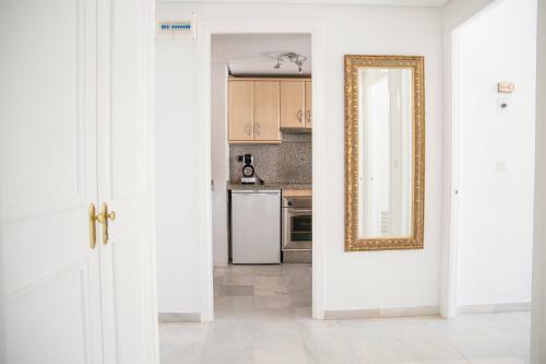 Apartment In Central Marbella 300m To The Beach!