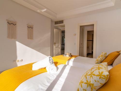 La Alzambra Peaceful Hideaway With Sea Views
