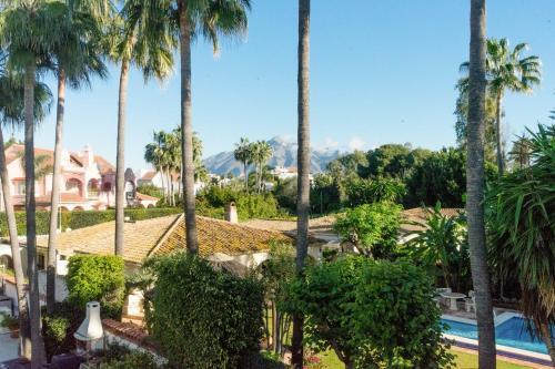 Villa Mare, Puerto Banus - R9965