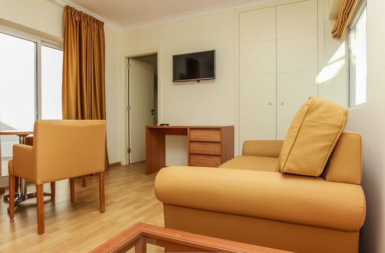 Lagoa Hotel