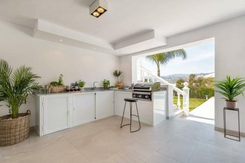 Luxury Heated Pool Villa Jacuzzi Cinema Bbq Sunset