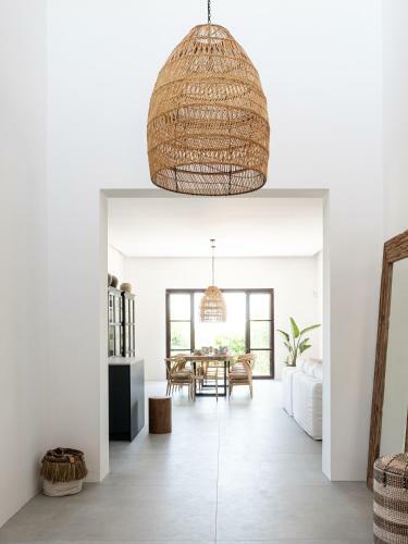Designer Villa Luxury Cinema Pool View Nueva Andalucia