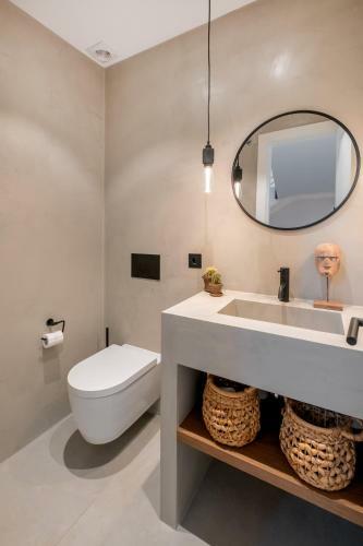 Designer Villa Luxury Cinema Pool View Nueva Andalucia
