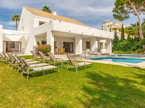 Luxury Villa 13 Puerto Banus