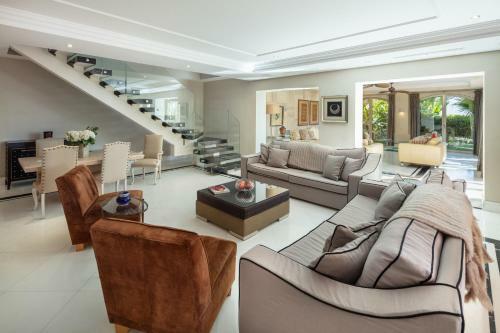 Apartamento Cubo's Luxury Beach Front Duplex Puerto Ban�s