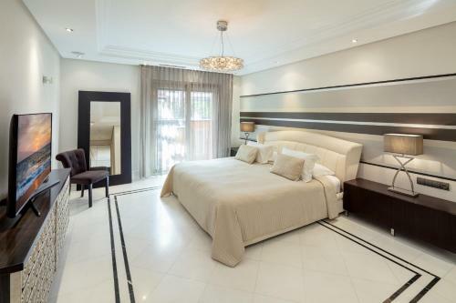 Apartamento Cubo's Luxury Beach Front Duplex Puerto Ban�s