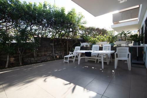 Interesting Apartment Near Beach