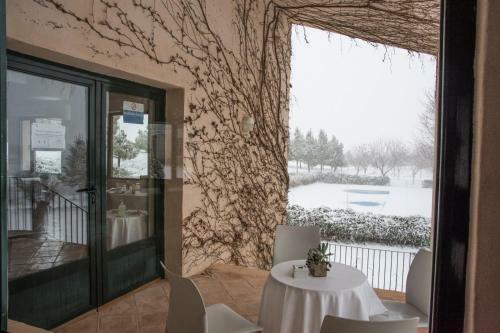 Hotel Rural Casa Pern�as