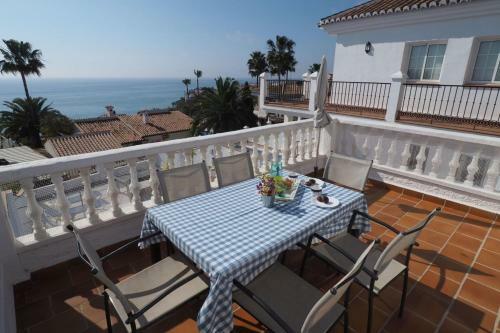 Nerja Paradise Rentals - Villa Dos Ardillas