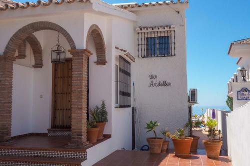 Nerja Paradise Rentals - Villa Dos Ardillas