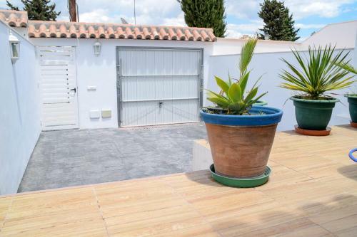 Nerja Paradise Rentals - Villa Perla