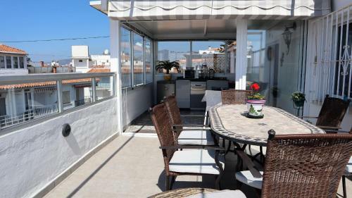 Apartamento Penthouse Seaview Centro Casasol