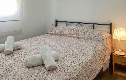 Awesome Home In Olvera W/ Wifi, Outdoor Swimming Pool And 4 Bedrooms