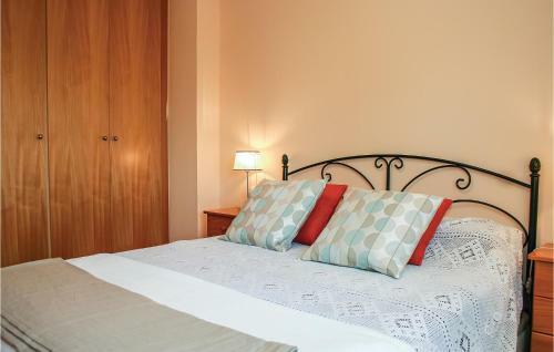 Two-bedroom Holiday Home In Oropesa Del Mar