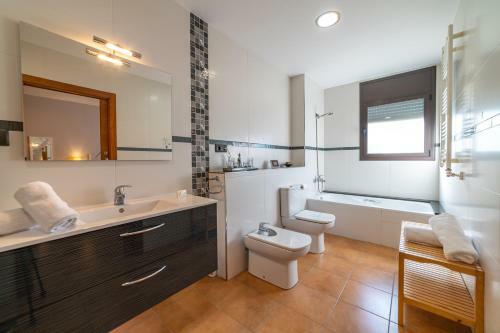 Villa Lux Houses-casa Cami Del Castell