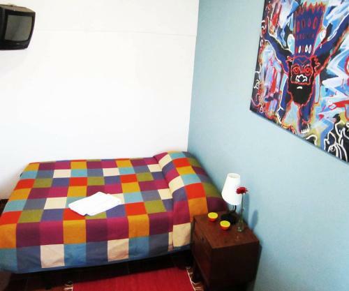 Hostal Duas Na��es Guest House