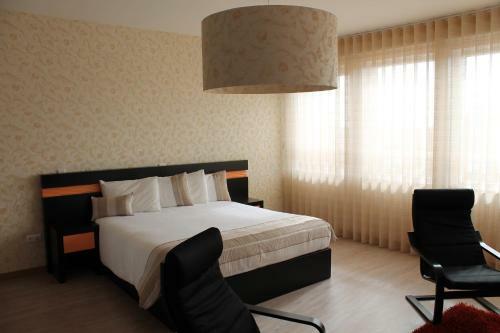Hostal Vivacity Porto - Rooms & Apartments