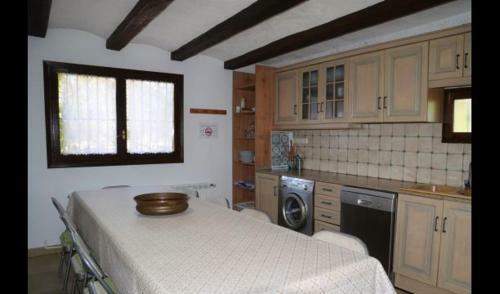 El Perello Villa Sleeps 12 With Pool