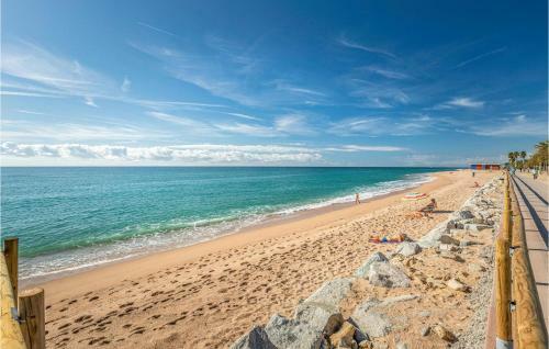 Two-bedroom Apartment In Pineda de Mar