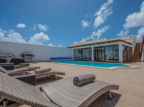 Villa Con Piscina Climatizada Y Jacuzzi