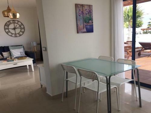 Villa Miramar C8 With Private Heated Pool Wifi Air-conditioning