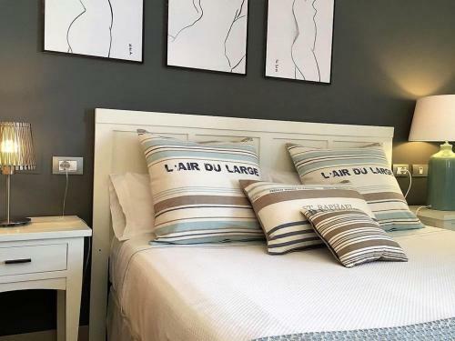 Villa Miramar C8 With Private Heated Pool Wifi Air-conditioning