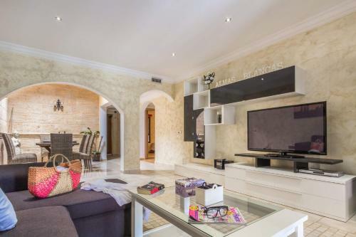 Villa Almas Blancas