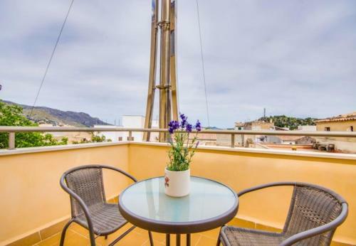 Pollenca Holiday Home Sleeps 5 With Air Con And Wifi