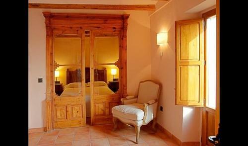 Ponts Villa Sleeps 18 With Pool