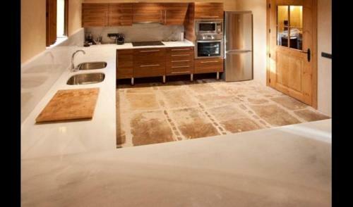 Ponts Villa Sleeps 18 With Pool