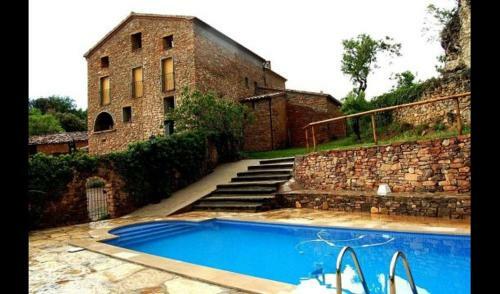 Ponts Villa Sleeps 12 With Pool