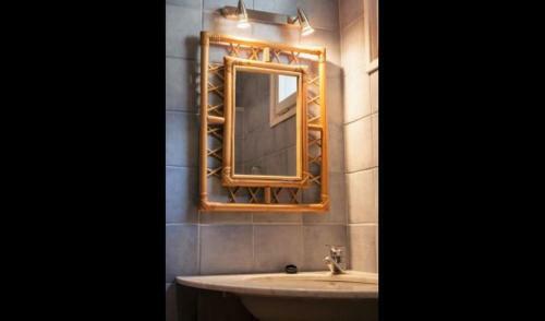 Quart D'onyar Villa Sleeps 6 With Pool