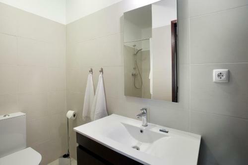 Apartamento Vale De Covo