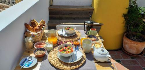 Hostal Calcada Guesthouse