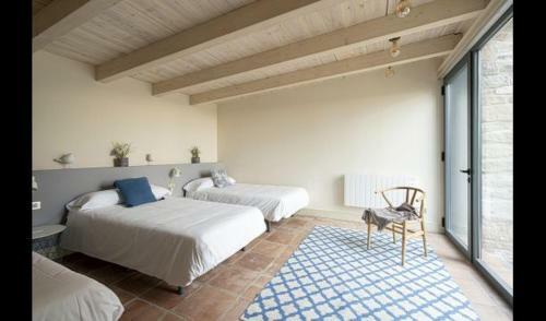 Sant Bartomeu Del Grau Villa Sleeps 7 With Pool