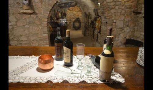Santa Oliva Villa Sleeps 18 With Pool And Air Con