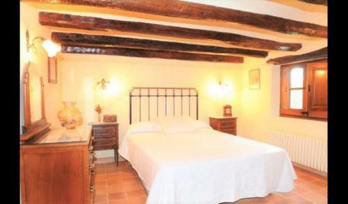 Santa Oliva Villa Sleeps 18 With Pool And Air Con