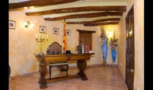 Santa Oliva Villa Sleeps 16 With Pool And Air Con