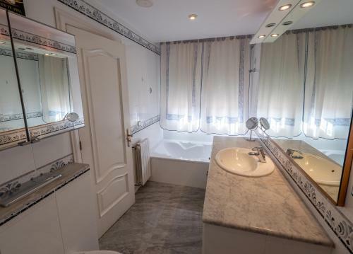 Villa Homeholidaysrentals Pons