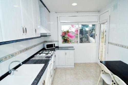 Villa Homeholidaysrentals Madison House