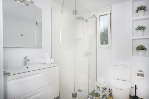Selva Villa Sleeps 6 With Air Con And Wifi