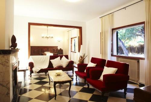 Selva Villa Sleeps 8 With Pool Air Con And Wifi