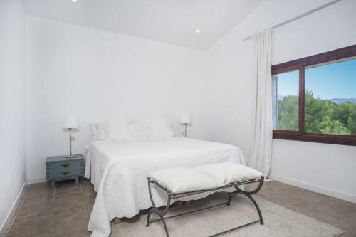 Selva Villa Sleeps 6 With Pool Air Con And Wifi