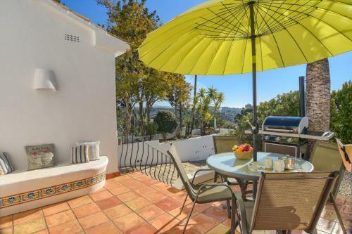 Senija Villa Sleeps 4 With Pool Air Con And Wifi