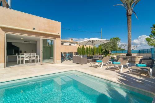 Villa Ca Na Rossa (sineu)